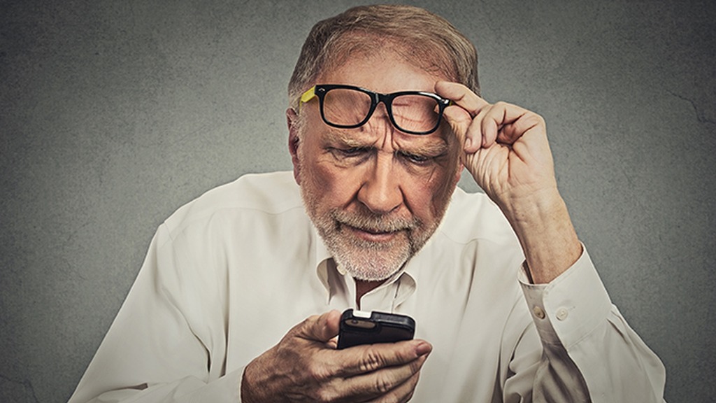 医生建议：65岁以上的老人，宁愿天天玩手机，也不要随便做这些事