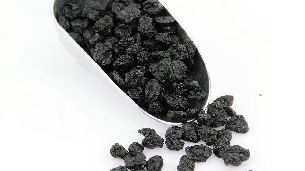 蓝莓产量高,为何商贩还小盒售卖?是怕装多没人买?有4个原因!