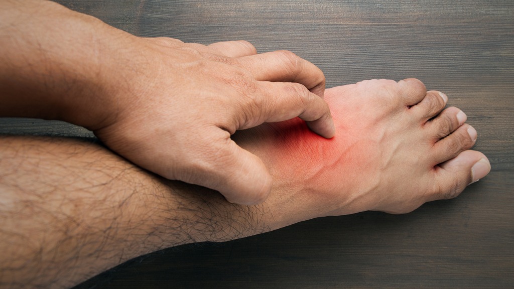 七旬大爷患带状疱疹夜不能寐!他们“植入电极”解其病痛