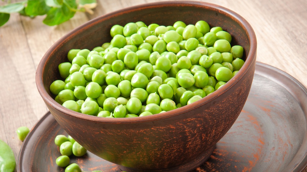 豌豆会“加速肝炎”?医生提醒:别慌!真正养肝的,是这3种不起眼的食物