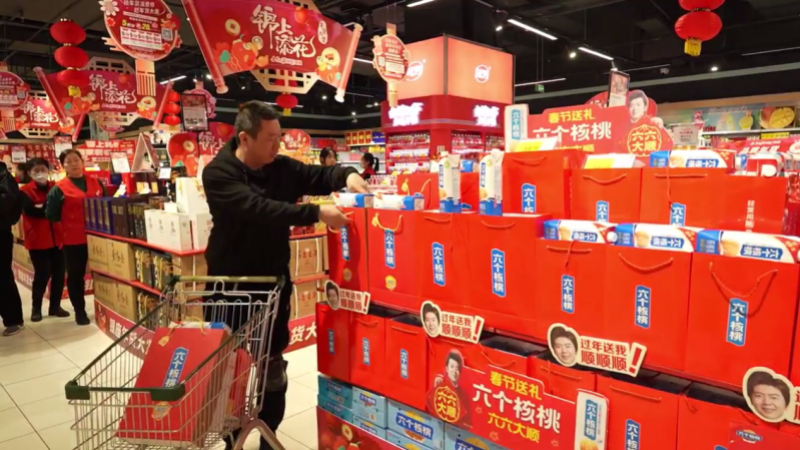 节日送礼选择困难?六个核桃“闭眼入”!健康、体面、寓意好,送礼不踩雷