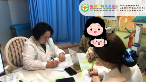 成都天府儿童医院公益会诊火热进行多学科专家联合会诊为患儿健康精准护航