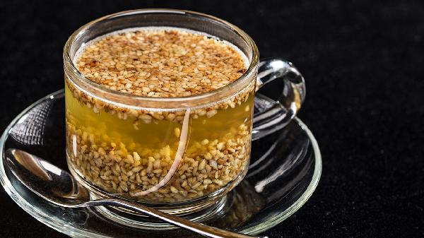 晚上喝苦荞茶能不能减肥呢