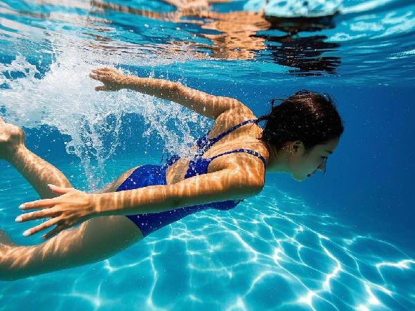 长时间游泳来减肥效果好吗