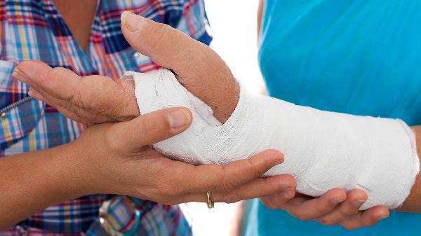 上臂特别粗怎么减肥