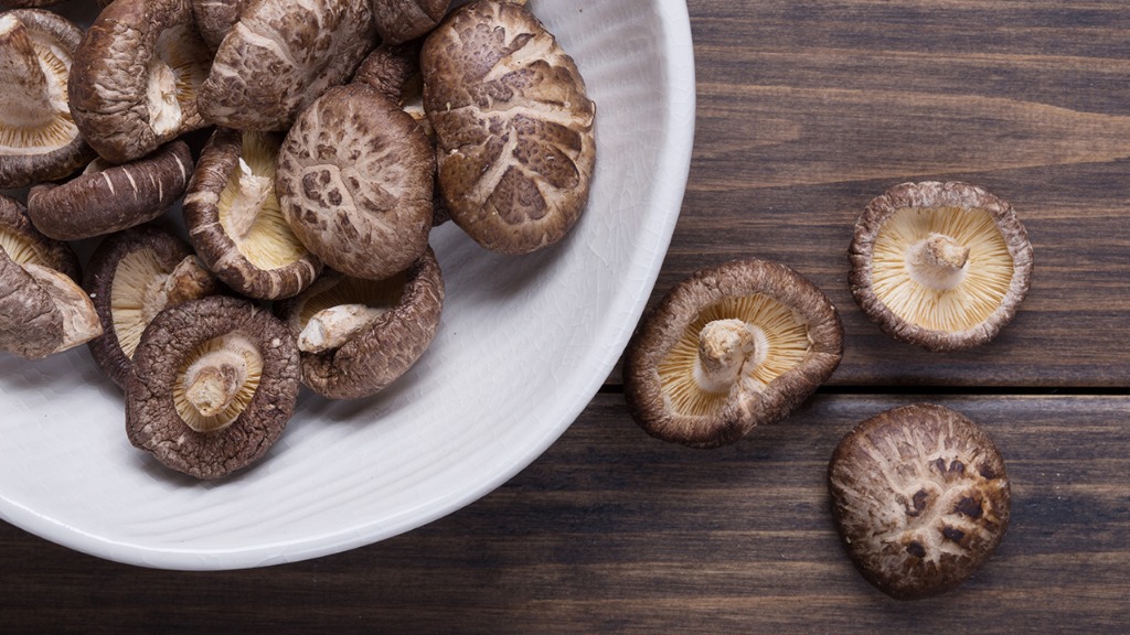 干香菇有营养吗？营养丰富的是新鲜蘑菇？想要健康，就别吃错了