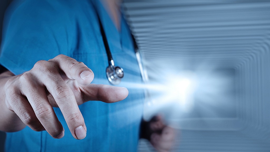 52岁大妈因肾衰竭离世，医生痛斥：提醒当耳旁风