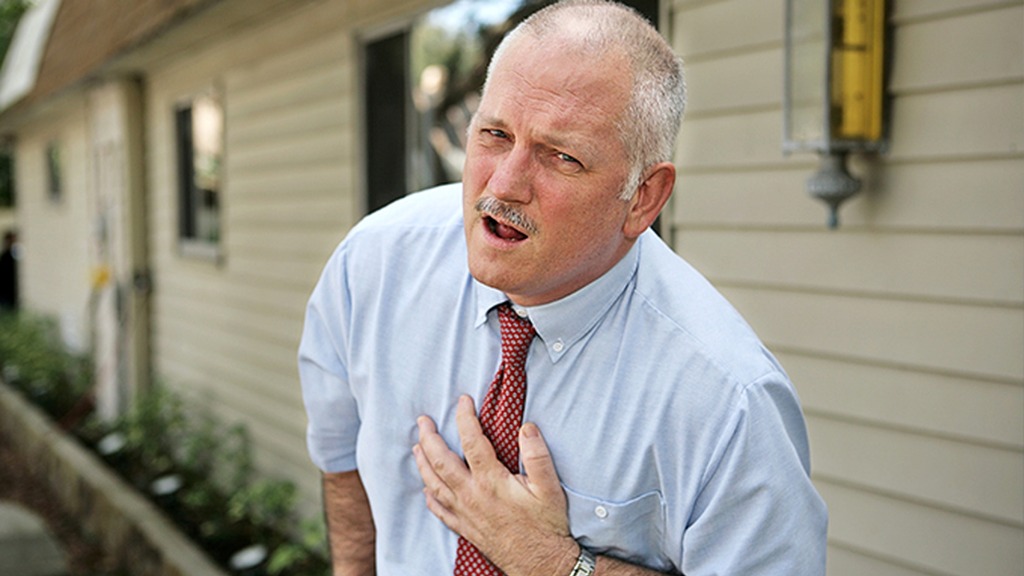心梗是血栓堵塞血管，为什么医生不把血栓抽出来，而是放支架
