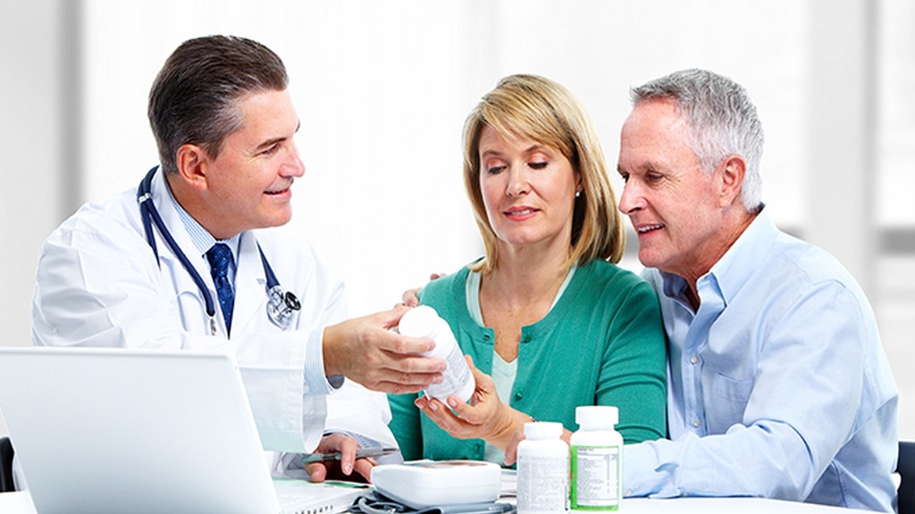 被吹上天的2种保健品,实则坑钱又伤身!劝告父母:一定谨慎购买