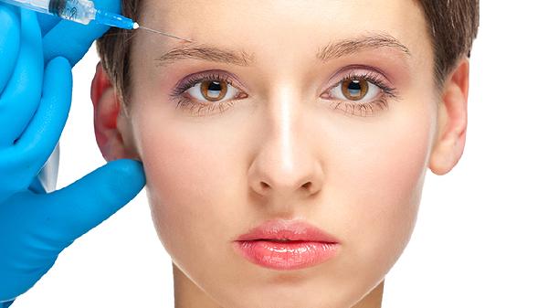 脸颊上长很硬的包是怎么回事