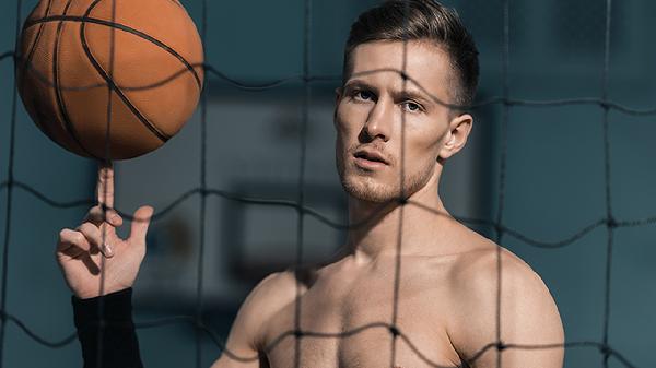 打篮球一年可长高多少厘米呢