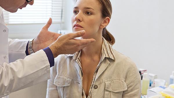 做光子去红血丝好还是980好