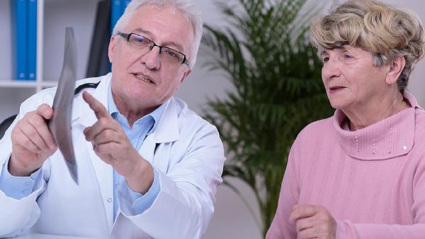 老年人肝功能异常要做肝脏CT吗