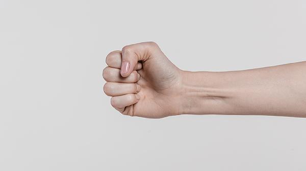 喉咙干痒反复发作？3种易混淆疾病很多人忽视