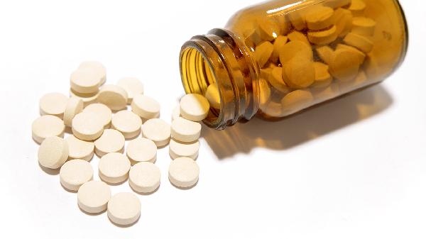 被虫咬伤吃季德胜蛇药片有效吗