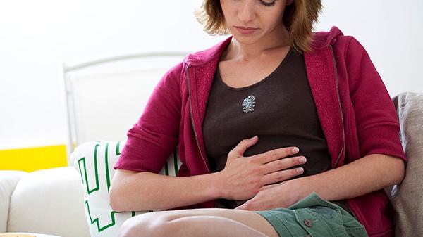 大三阳能不能使用齐墩果酸片