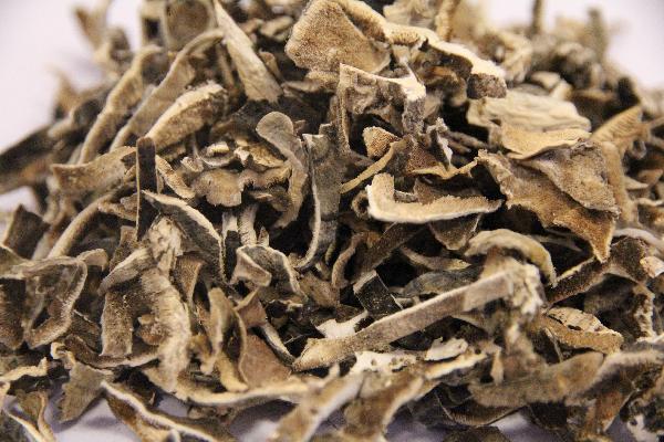 富马酸酮替芬片是中药吗？