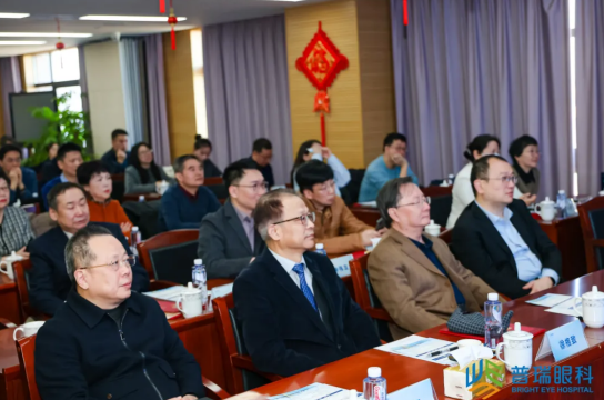 智见眼底 聚势共生丨普瑞眼科医院集团眼底病专业高质量发展研讨会在沪召开 共谋学科发展新蓝图