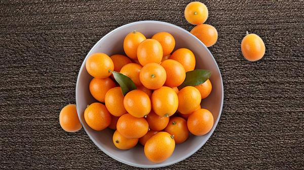 专家揭秘:每天一把金桔,身体悄悄发生惊人变化!