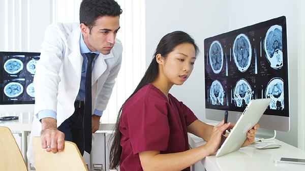 TCT低度病变需要定期复查吗？