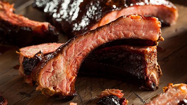 高血脂不怕猪肉、牛奶，更不怕豆类，真正“怕”的是这4类食物！