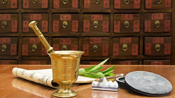 药房能治疗尖锐湿疣吗