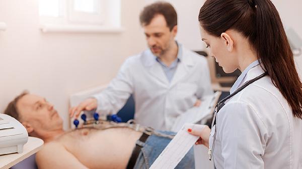 老年人高血压长期吃什么药比较好