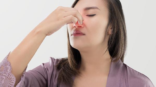 鼻炎鼻塞吃什么药