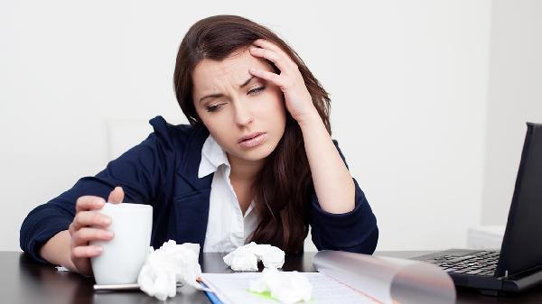 她的情绪和身体都在“呼救”!读懂女性抑郁说不出的信号