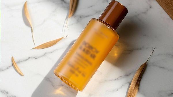 面部乳液怎么用更保湿