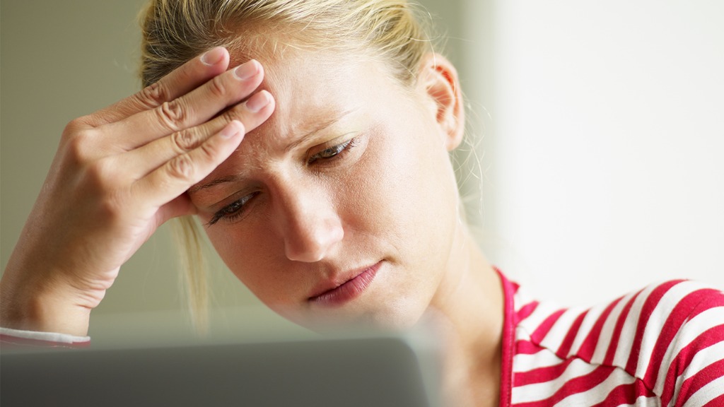 46岁女子头晕，以为高血压，多次治疗均无效，医生看错科了