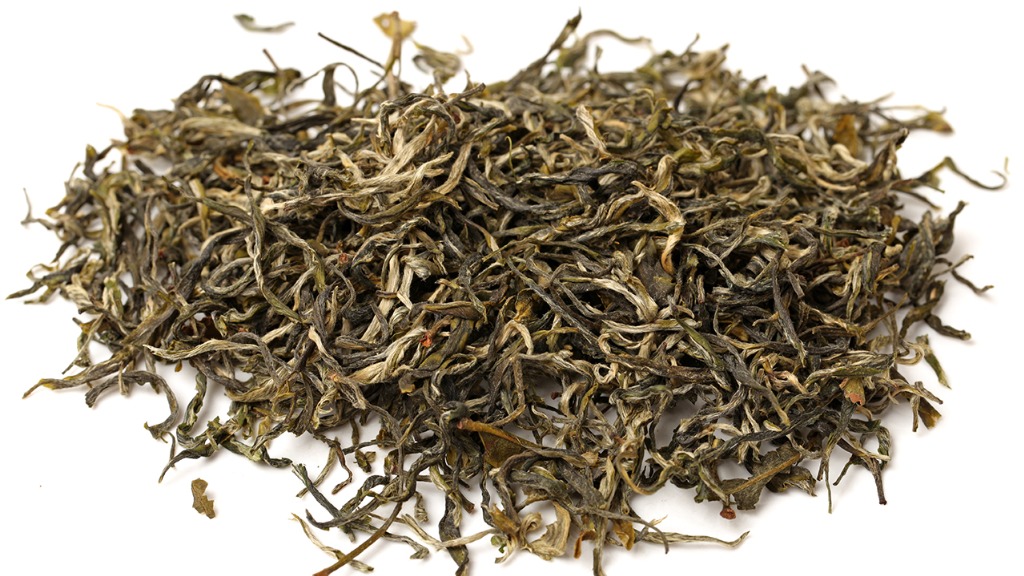 63岁男子每天只喝“茶”，体检血压“爆表”，时什么原因导致的？