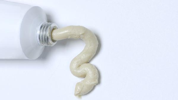 硼酸氧化锌冰片软膏使用时需要注意什么