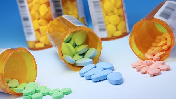 盐酸西替利嗪口服溶液是中药还是西药