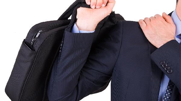 肩部怎么放松更舒服