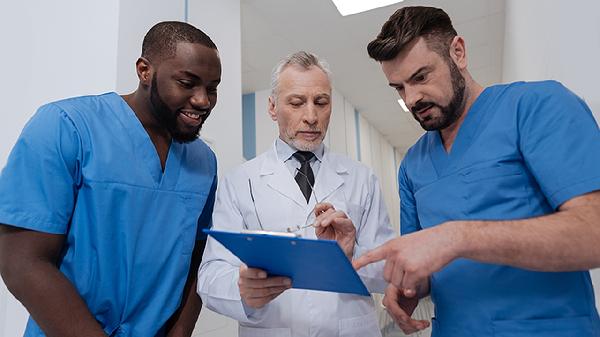 体检尿检检查什么