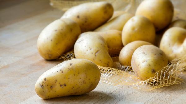 打新冠疫苗没反应是接种不成功吗？新冠疫苗有什么不良反应