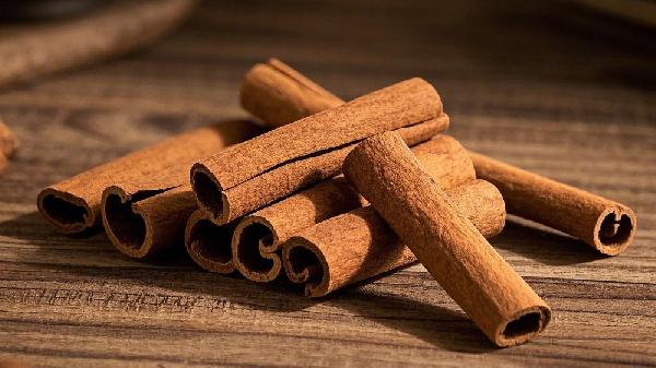 肉桂的功效与作用、禁忌和食用方法