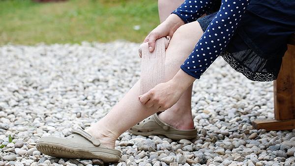 腿酸疼是怎么回事