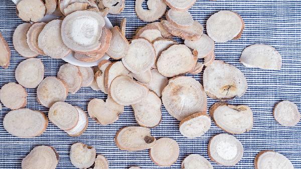 白芍的功效与作用及食用方法是什么