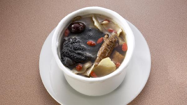 枸杞和红枣泡水喝的功效与作用是什么