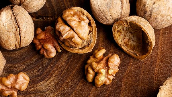 核桃立大功？研究发现：糖尿病患者吃核桃时，或有这4个好处