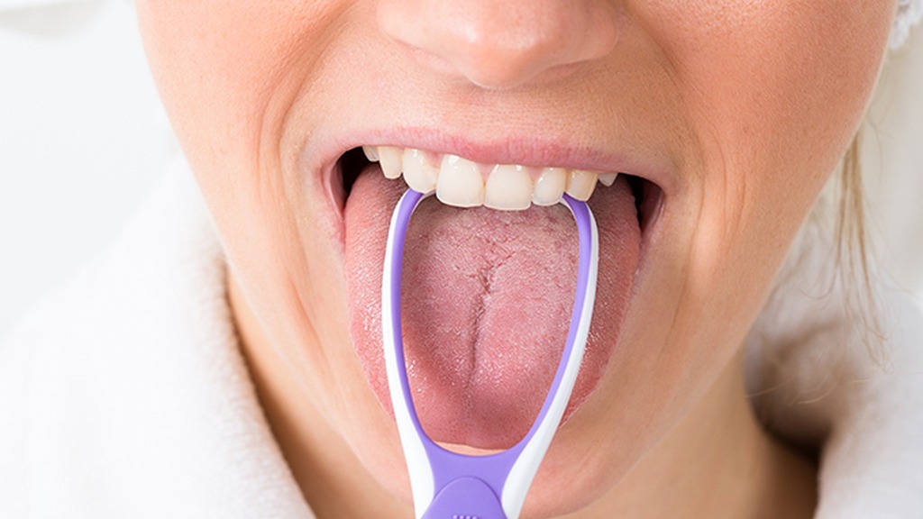 睡前一个习惯，把湿气扫光光，舌苔干净，白天不疲乏，浑身清爽