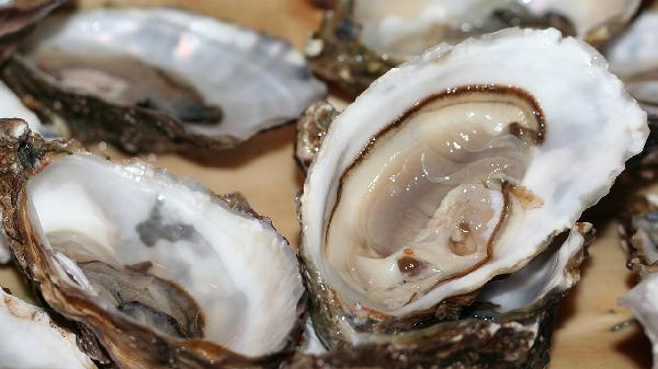 医生提醒：这3种海鲜，有助预防糖尿病并发症，特别适合糖友吃