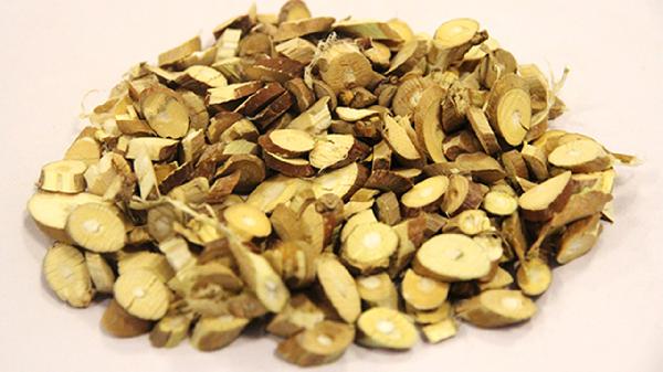 桑枝总生物碱片使用时需要注意什么