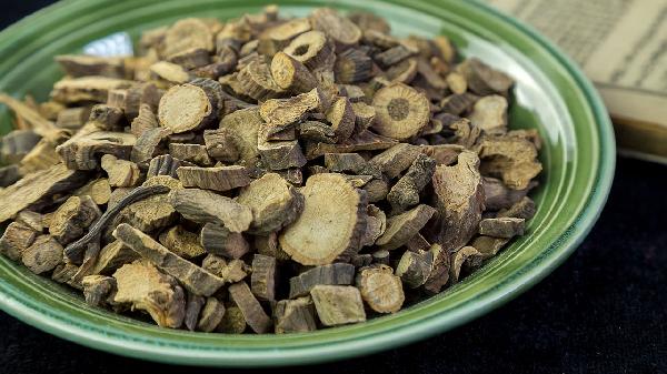 半枝莲胶囊可以治疗什么疾病