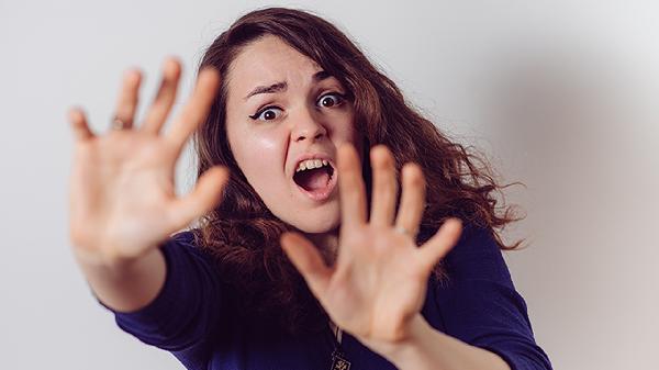 女人烦躁易怒爱发脾气是咋回事