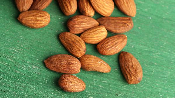 苦杏仁的功效与作用有哪些