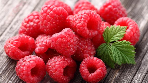 覆盆子泡水喝的功效