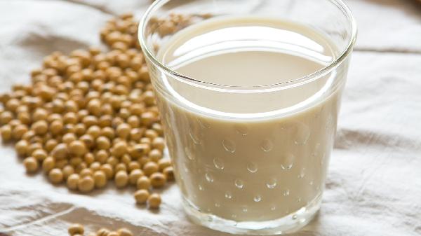 “升糖大户”被揪出，提醒：想要血糖正常，尽量少吃这3种食物